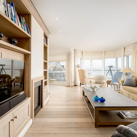 Huswell - Stunning Penthouse With Amazing View And Parking 克诺克－海斯特