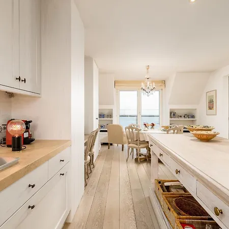 Apartman Huswell - Stunning Penthouse With Amazing View And Parking